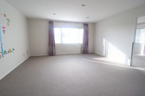 Photo of property in 7 Andy Crescent, Flat Bush, Auckland, 2016