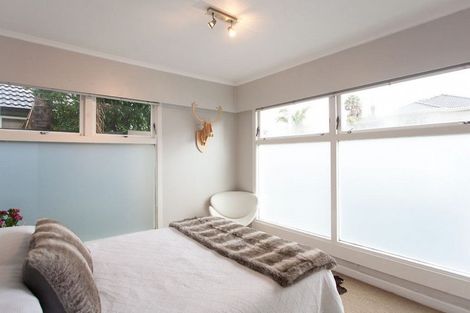 Photo of property in 1/2 Westwood Terrace, Saint Marys Bay, Auckland, 1011