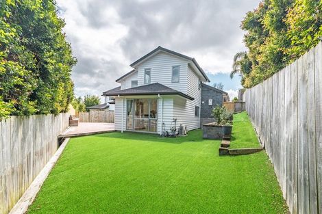 Photo of property in 49a Commodore Drive, Lynfield, Auckland, 1042