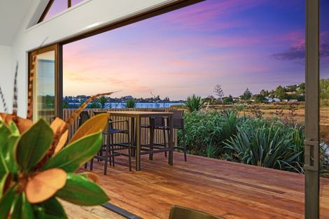 Photo of property in 5 Pekapeka Lane, Poike, Tauranga, 3112