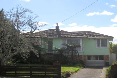 Photo of property in 83 Waimumu Road, Massey, Auckland, 0614