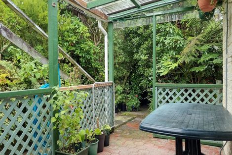 Photo of property in 4 Bella Grove, Naenae, Lower Hutt, 5011