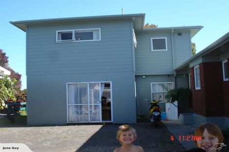 Photo of property in 43 Heath Street, St Andrews, Hamilton, 3200