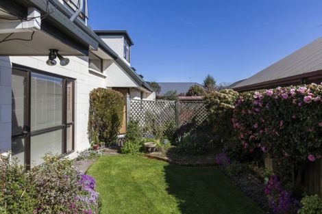 Photo of property in 75 Lowry Avenue, Redwood, Christchurch, 8051