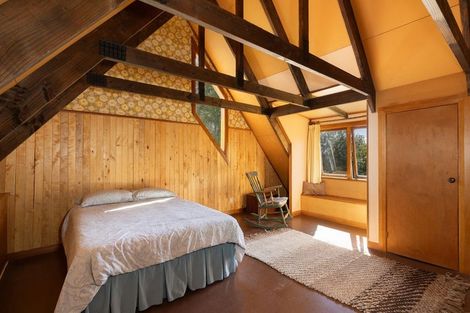 Photo of property in 16 School Road, Lower Moutere, Upper Moutere, 7175