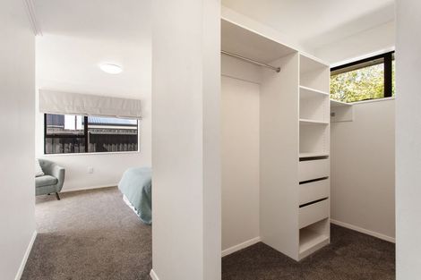 Photo of property in 92a Memorial Avenue, Ilam, Christchurch, 8053