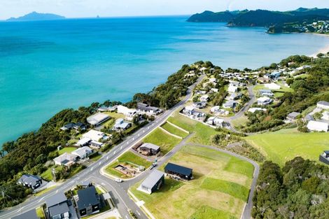 Photo of property in 5 Blue Moon Rise, Langs Beach, 0582