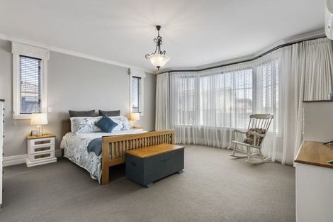 Photo of property in 17 Willowbank Close, East Tamaki Heights, Auckland, 2016