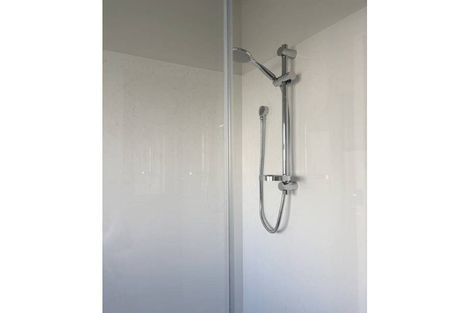 Photo of property in 8/23 Frederick Street, Waltham, Christchurch, 8011