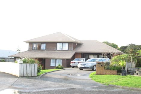 Photo of property in 9 Rarahu Place, The Gardens, Auckland, 2105