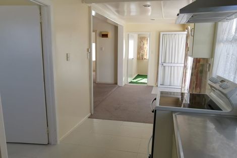 Photo of property in 44 Brandon Road, Glen Eden, Auckland, 0602