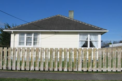 Photo of property in 28 Sherwill Street, Feilding, 4702