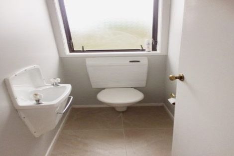 Photo of property in 31 Orangewood Drive, Northpark, Auckland, 2013