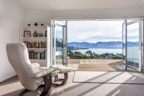 Photo of property in 10 Euan Sarginson Place, Diamond Harbour, Lyttelton, 8971