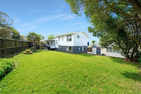 Photo of property in 25 Keegan Drive, Massey, Auckland, 0614
