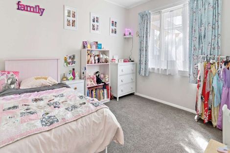 Photo of property in 25 Surrey Street, Solway, Masterton, 5810