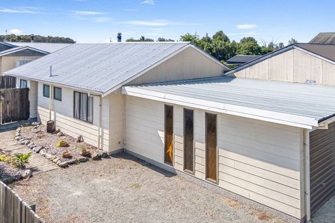 Photo of property in 2 Waimea West Road, Brightwater, 7022