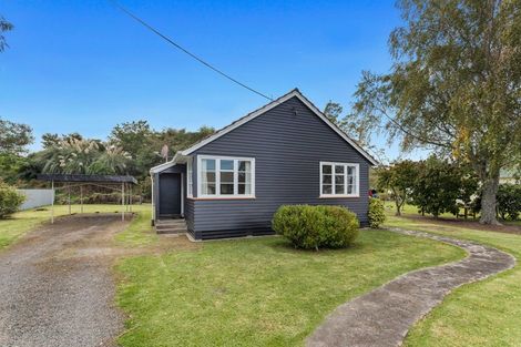 Photo of property in 19 Tawa Street, Edgecumbe, 3120