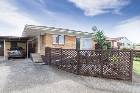 Photo of property in 1/4 Panorama Road, Mount Wellington, Auckland, 1060