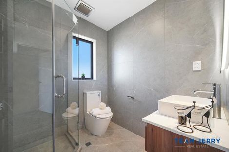 Photo of property in 4 Nolan Road, Greenlane, Auckland, 1051