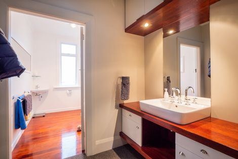 Photo of property in 1 Everton Road, Andersons Bay, Dunedin, 9013