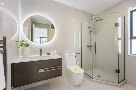 Photo of property in 15 Dulcie Way, Orewa, 0931