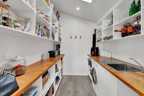 Photo of property in 39 Gaine Street, New Plymouth, 4310