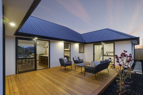 Photo of property in 69 Milns Road, Halswell, Christchurch, 8025