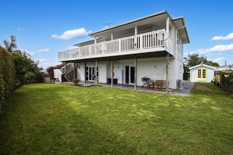 Photo of property in 344b One Tree Point Road, One Tree Point, 0118