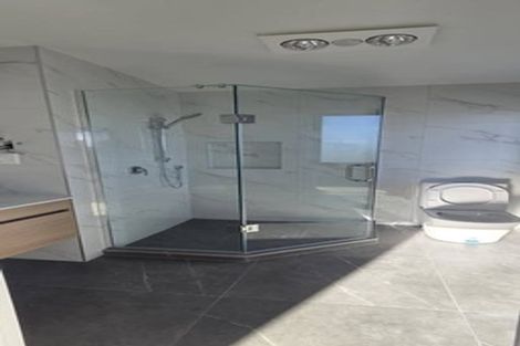 Photo of property in 8a Cheviot Street, Mangere East, Auckland, 2024