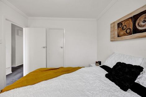 Photo of property in 70 Pendarves Street, New Plymouth, 4310