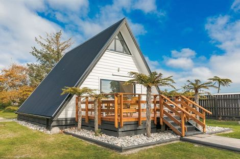 Photo of property in 25 Orowaiti Road, Westport, 7825