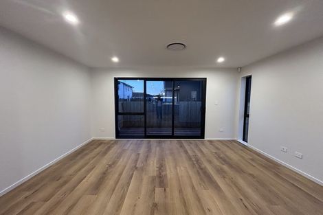 Photo of property in 2/6 Gilberthorpes Road, Islington, Christchurch, 8042