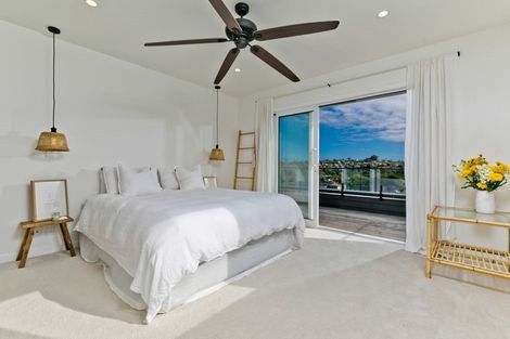 Photo of property in 34b Rawhiti Road, Manly, Whangaparaoa, 0930