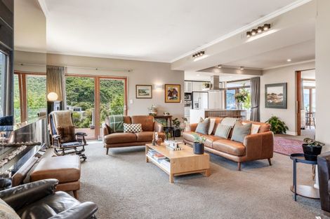 Photo of property in 251b Waikawa Road, Waikawa, Picton, 7220