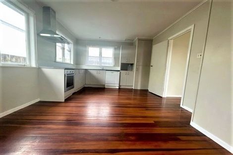 Photo of property in 21 Puriri Road, Manurewa, Auckland, 2102