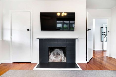 Photo of property in 125 Holland Road, Fairfield, Hamilton, 3214