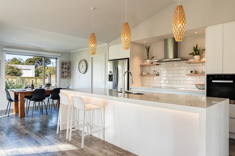 Photo of property in 56 Parapara Beach Road, Parapara, Takaka, 7182