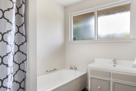 Photo of property in 1/27 Bretts Road, St Albans, Christchurch, 8052