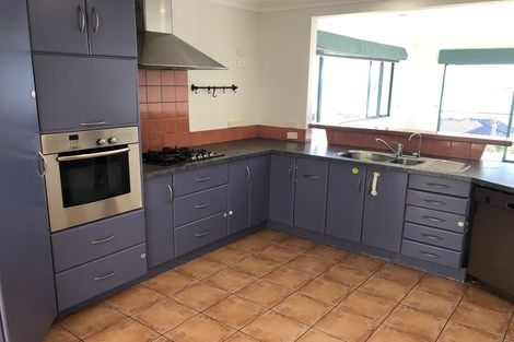 Photo of property in 8 Swann Beach Road, Stanmore Bay, Whangaparaoa, 0932