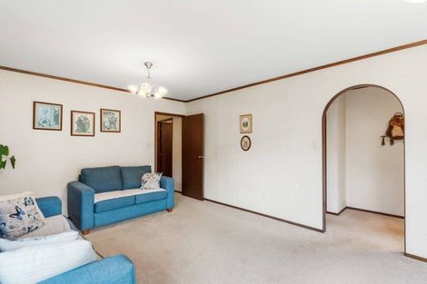 Photo of property in 15 Mark Edward Drive, Half Moon Bay, Auckland, 2012
