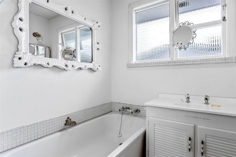 Photo of property in 57 Roberta Drive, Somerfield, Christchurch, 8024