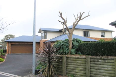 Photo of property in 9 Dallinger Street, St Andrews, Hamilton, 3200