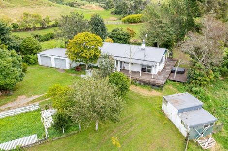 Photo of property in 805 Croydon Road, Te Popo, Stratford, 4394