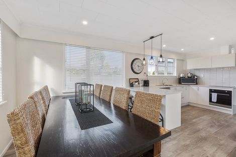 Photo of property in 15a Freemans Road, Otaki, 5512