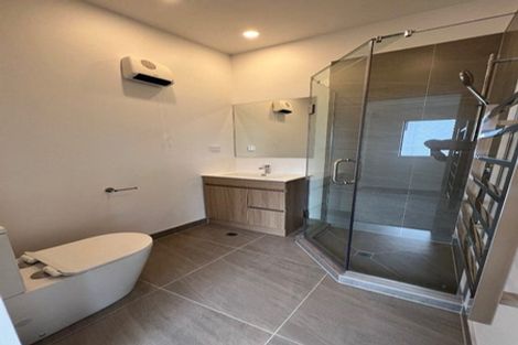 Photo of property in 4/15 Oakland Avenue, Papatoetoe, Auckland, 2025