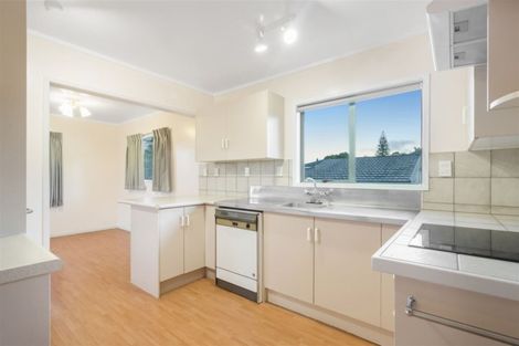 Photo of property in 4122a Great North Road, Glen Eden, Auckland, 0602