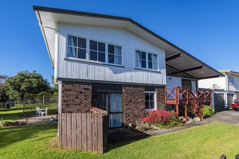 Photo of property in 72 Fairway Drive, Te Kamo, Whangarei, 0112