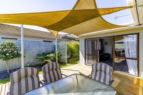 Photo of property in 138 Tait Drive, Greenmeadows, Napier, 4112