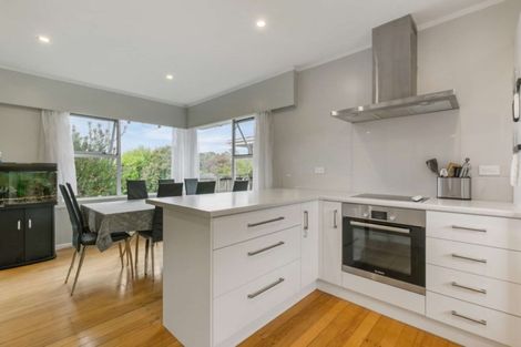 Photo of property in 16 Springfield Crescent, Enderley, Hamilton, 3214